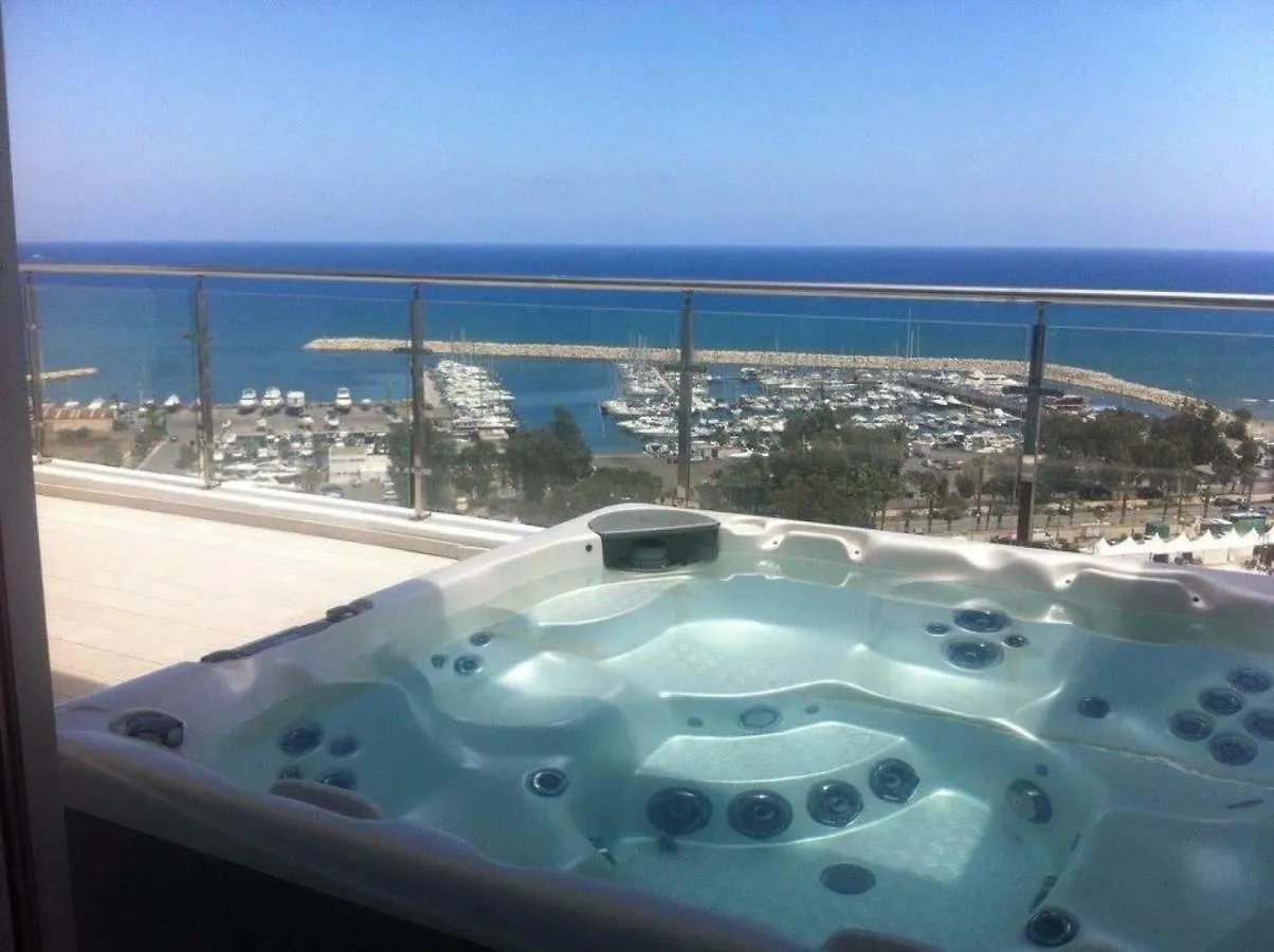 3B Seaview Duplex Penthouse W Hot Tub Finikoudes Beach Appartamento Larnaca