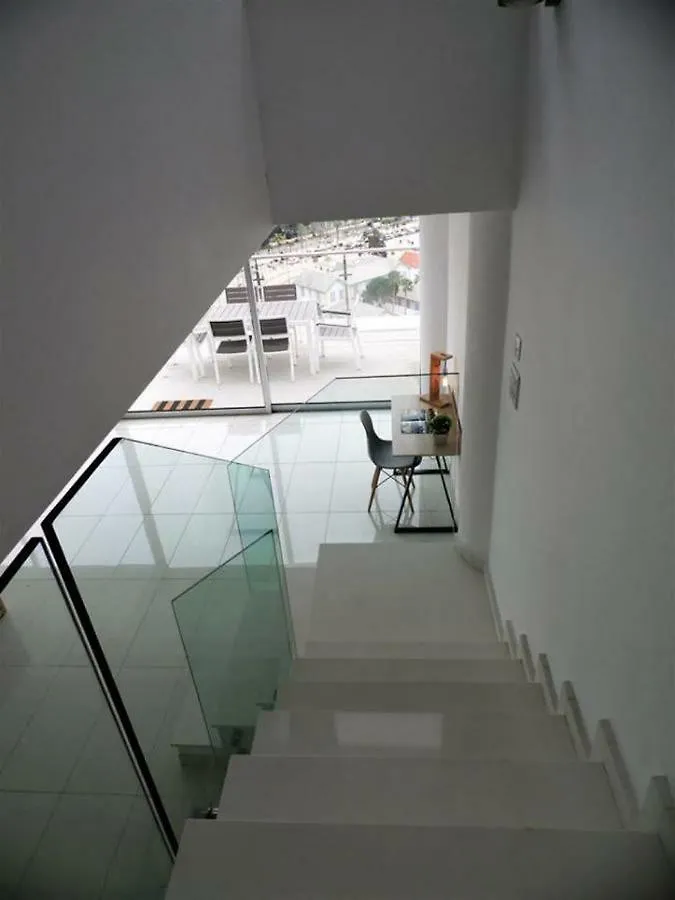 3B Seaview Duplex Penthouse W Hot Tub Finikoudes Beach Appartamento Larnaca