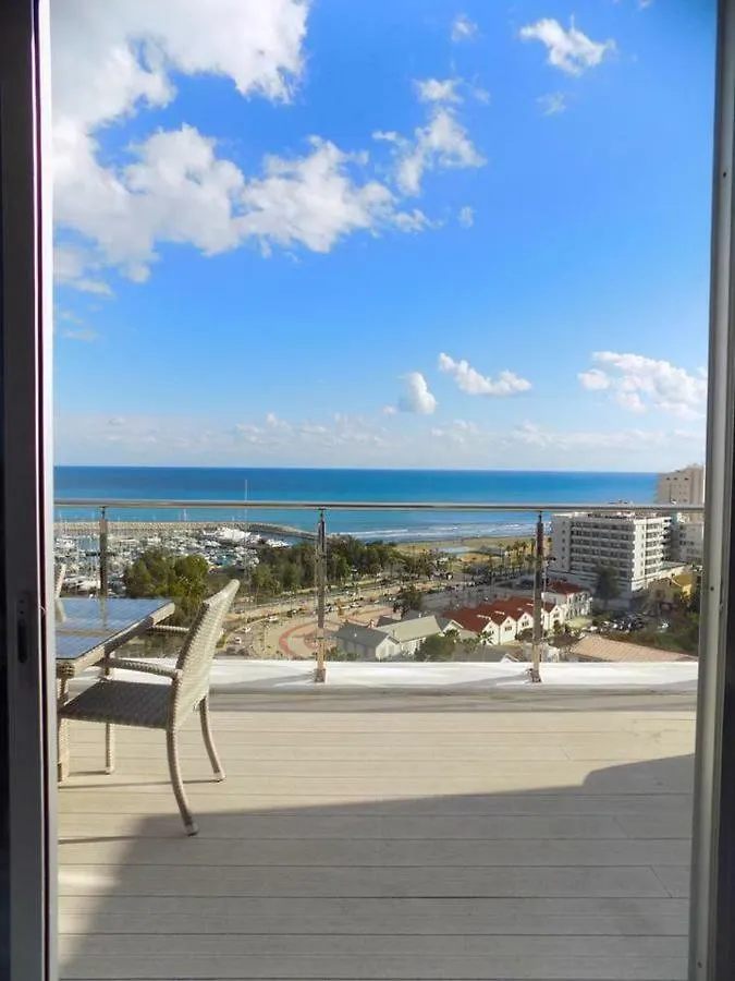 3B Seaview Duplex Penthouse W Hot Tub Finikoudes Beach Appartamento Larnaca